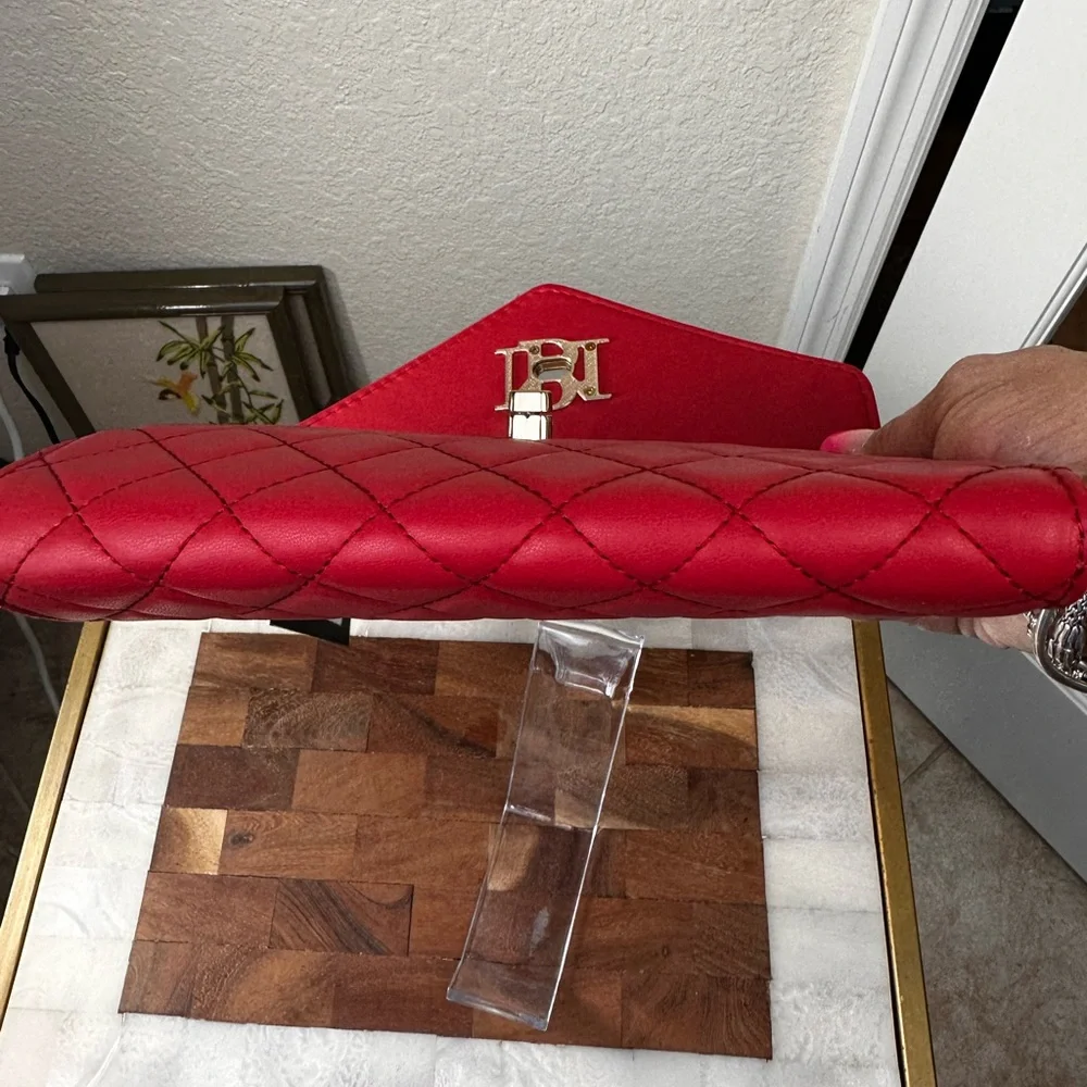 Badgley Mischka NWT Diamond Red‎ Quilted Chain Shoulder Bag